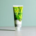 3w Clinic Green Tea Cleansing Foam - Image 3